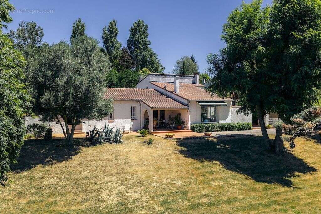 Maison à AUZEVILLE-TOLOSANE