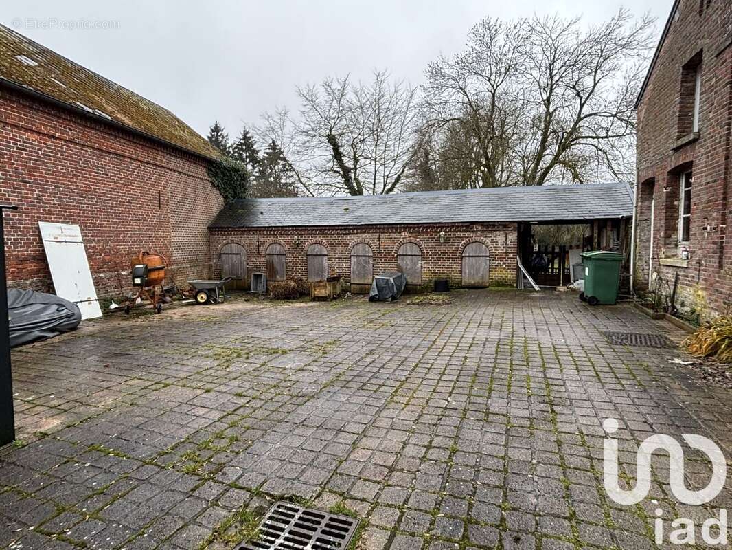 Photo 2 - Maison à AUNEUIL