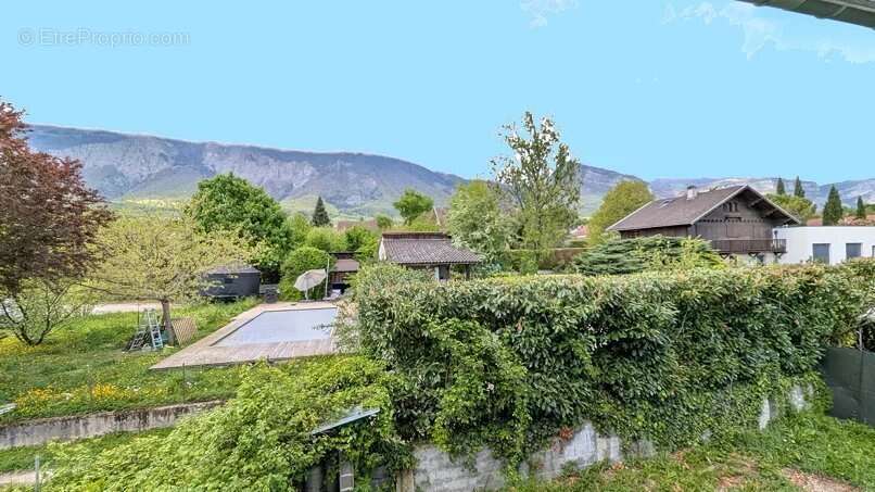 Maison à SAINT-ISMIER