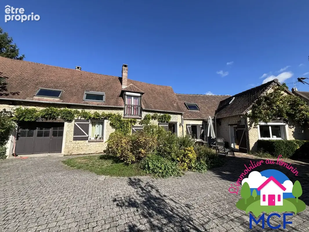 Maison 7 pièces 160 m² à vendre à Breval (78980) - photo 4