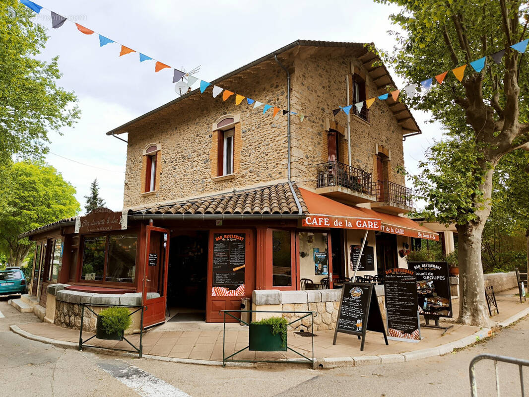 Commerce à SAINT-JEAN-DU-GARD