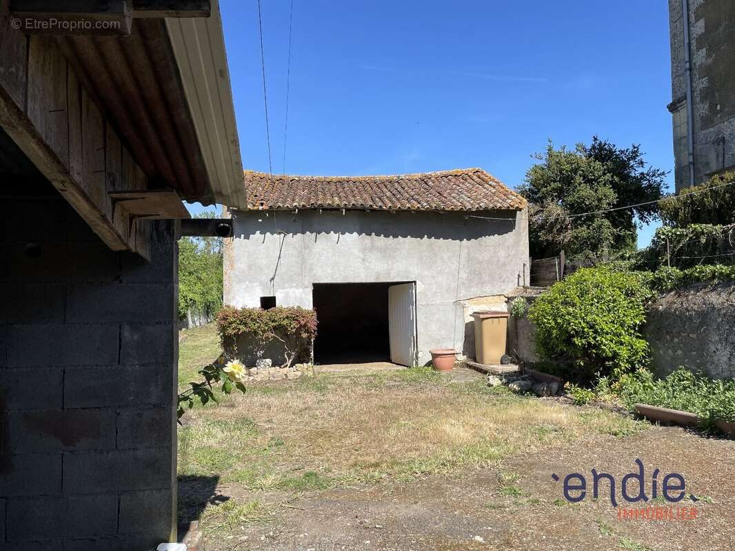 Maison à MONCONTOUR