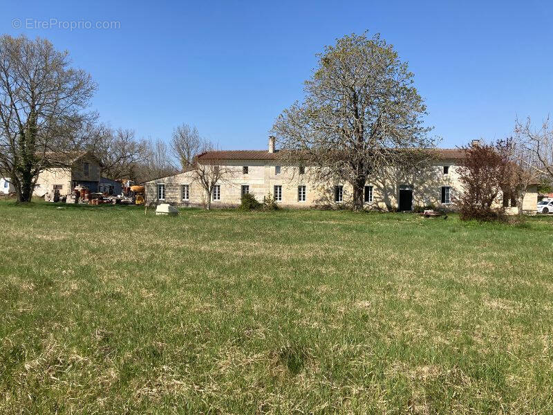 Maison à SAINT-ANDRE-DE-CUBZAC