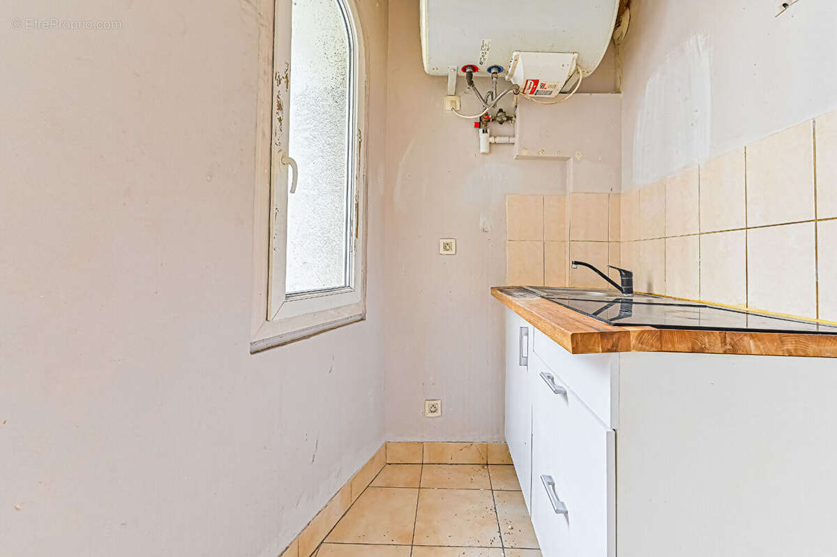 Appartement à PARIS-20E