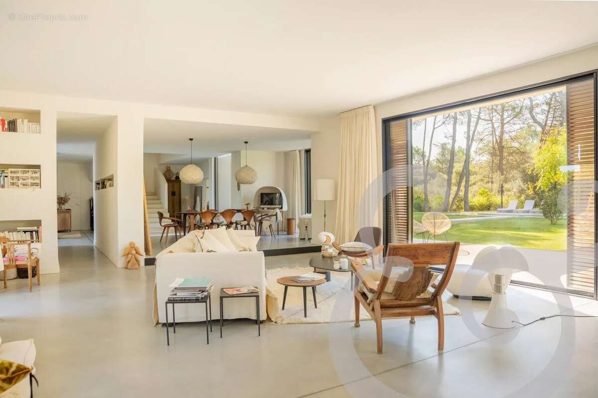 Maison à EYGALIERES