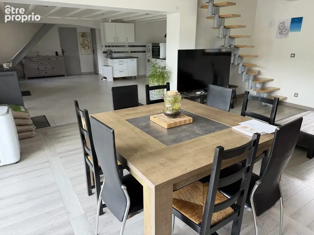Maison 5 pièces 126 m² à vendre à Pretot-Vicquemare (76560) - photo 3