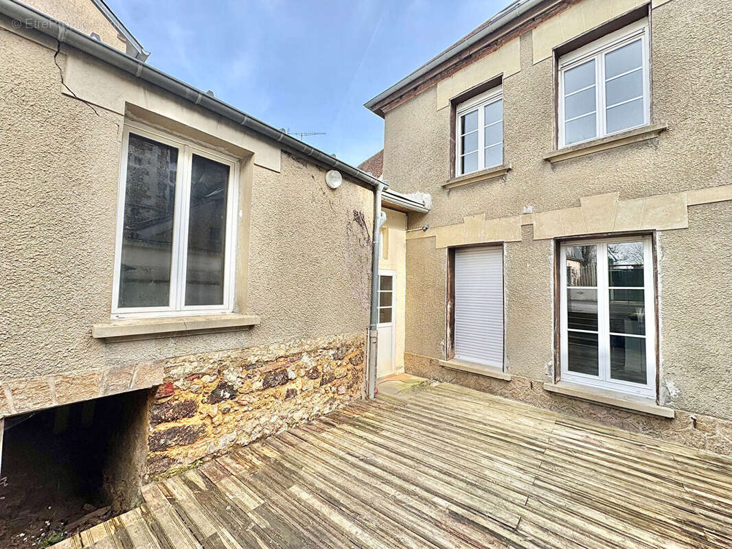 Maison à VERNEUIL-SUR-AVRE