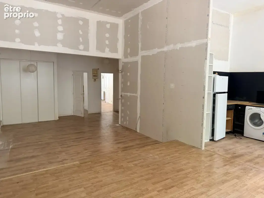 Appartement à MARSEILLE-3E