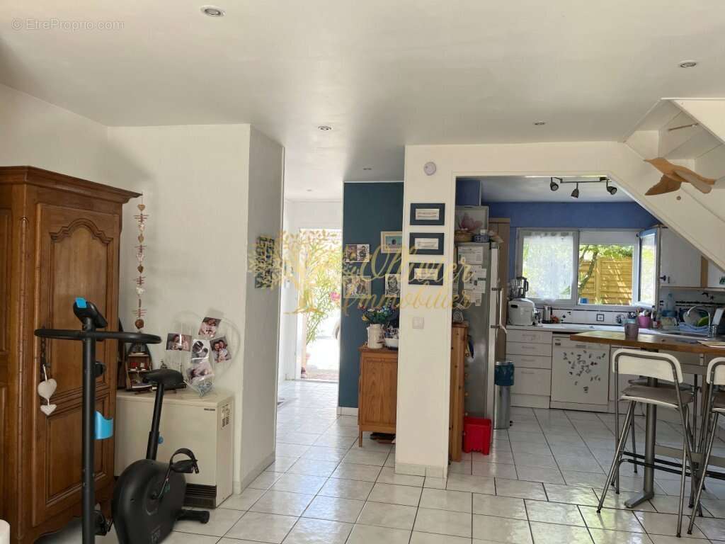 Maison à PONTAULT-COMBAULT