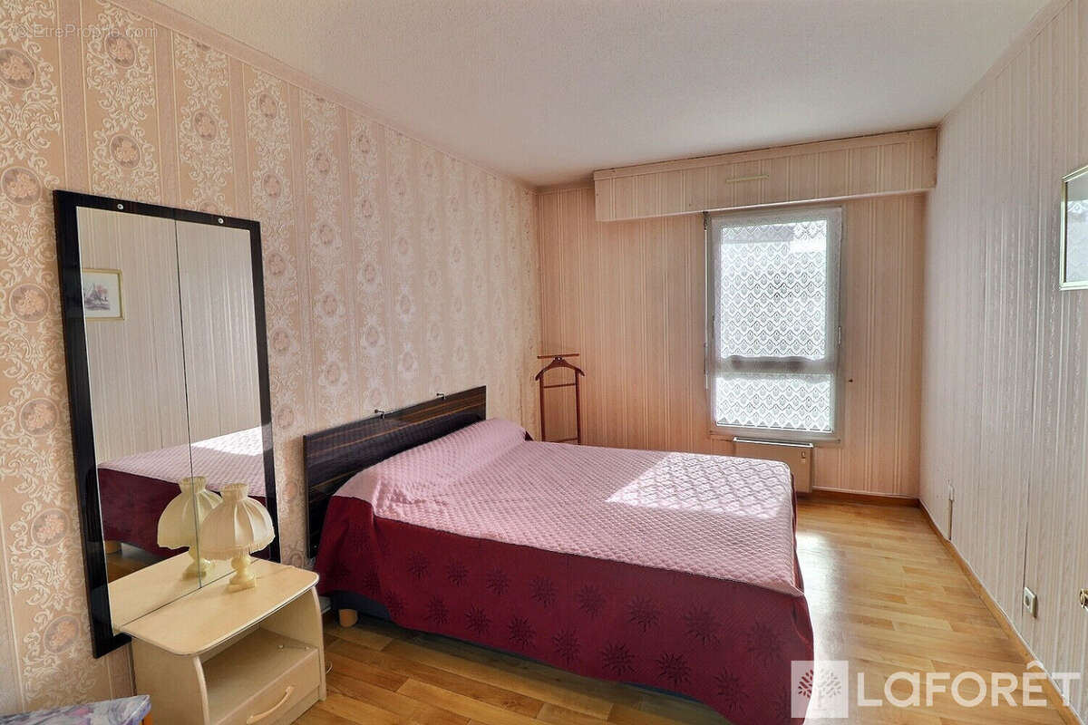 Appartement à HYERES