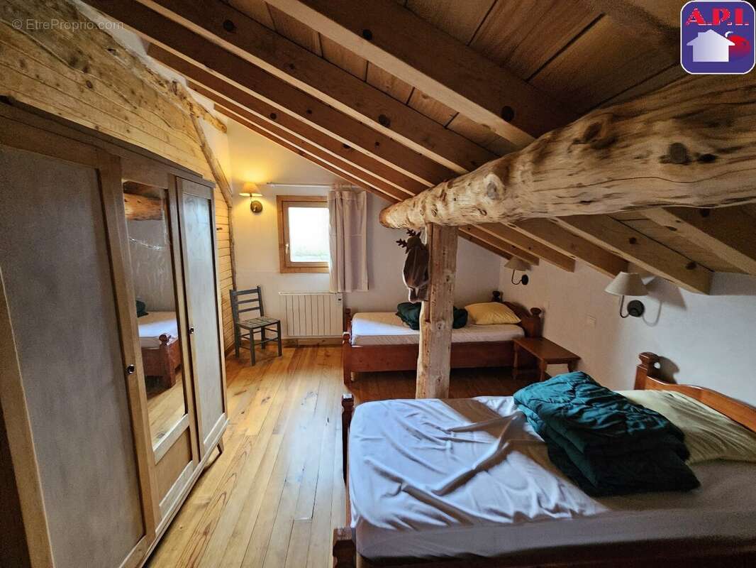 Maison à SAINT-PIERRE-DELS-FORCATS