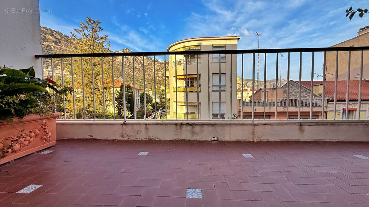 Appartement à BEAULIEU-SUR-MER