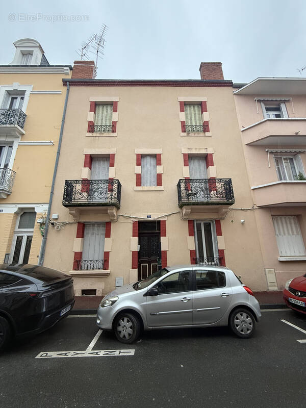 Autre à VICHY