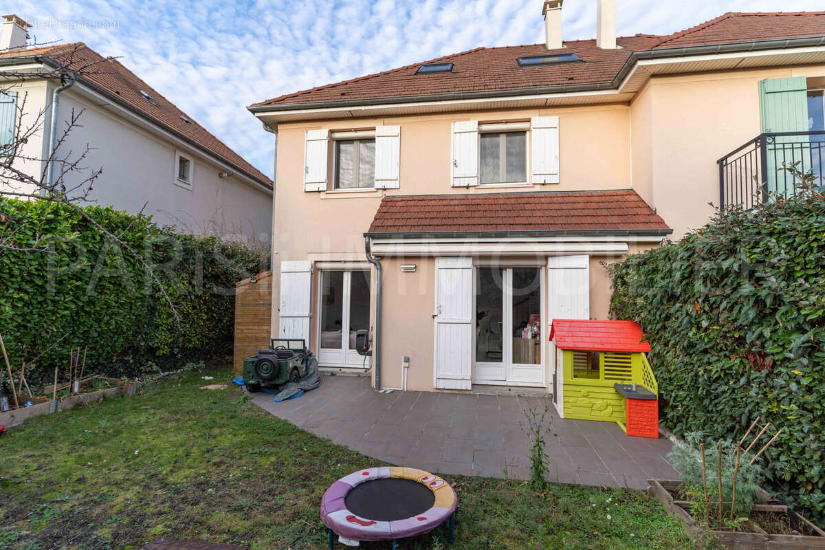 Maison à CORMEILLES-EN-PARISIS