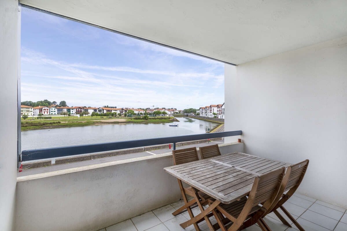 Appartement à CIBOURE