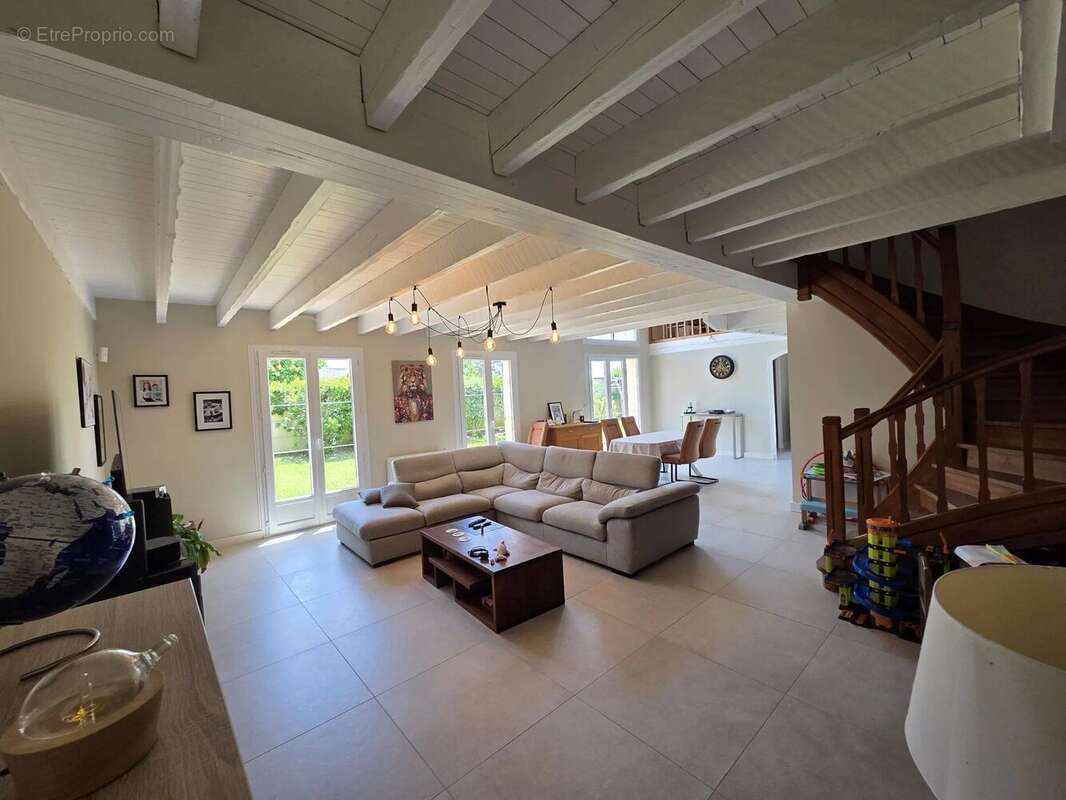 Appartement à CREON