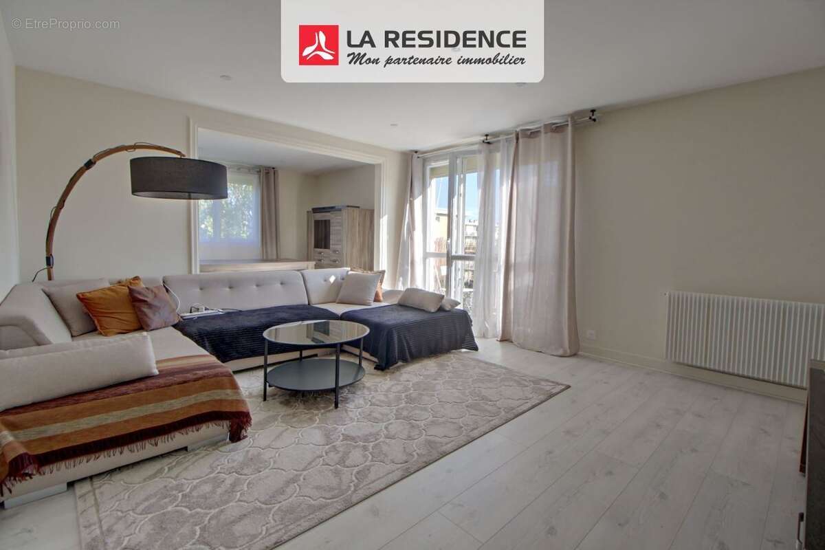 Appartement 76 m² à Plaisir  - photo 5