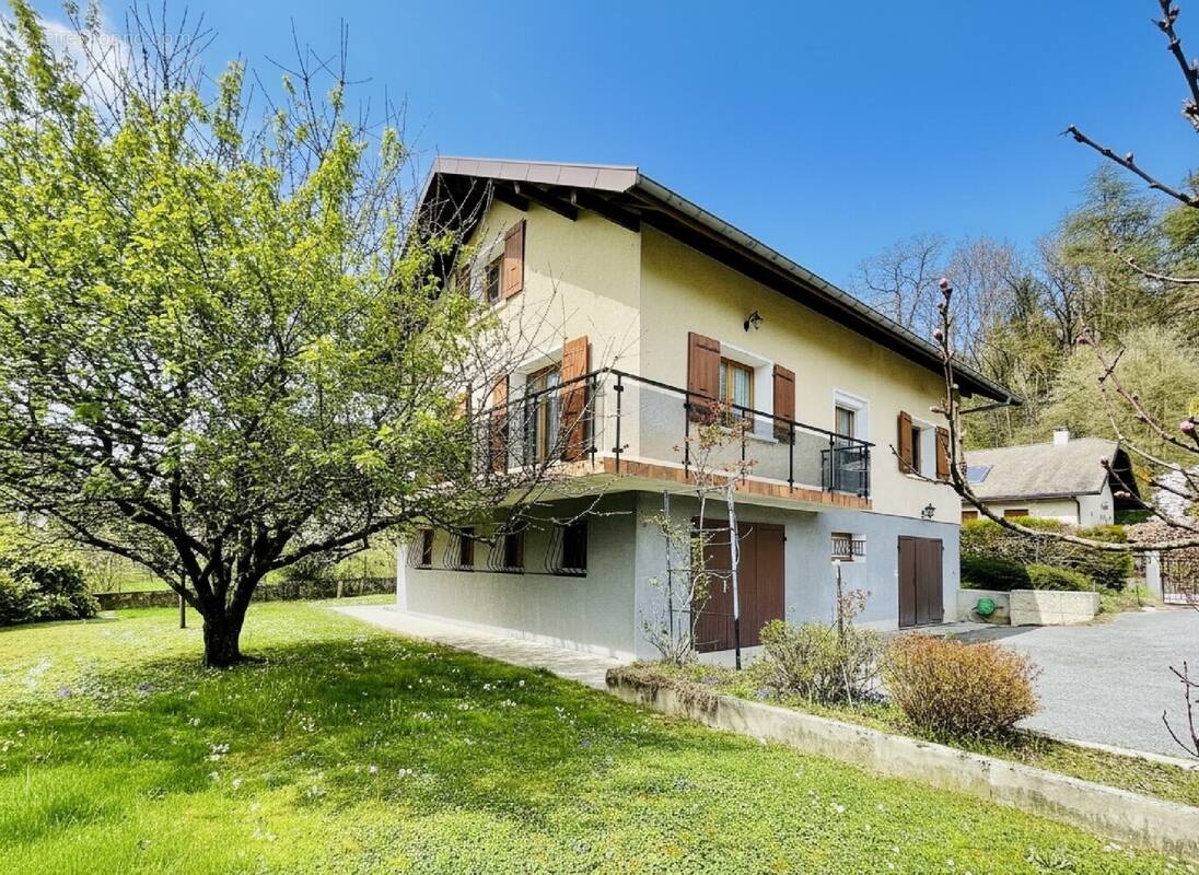 Maison à FRANGY