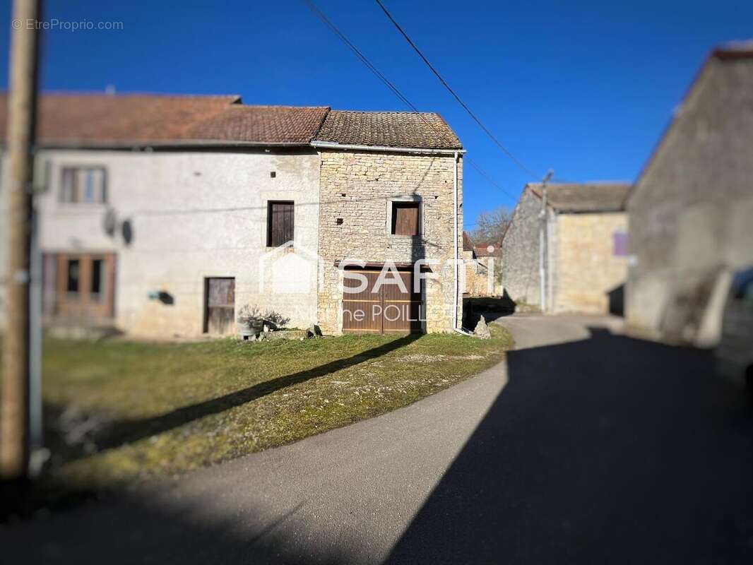 Photo 5 - Appartement à DETAIN-ET-BRUANT