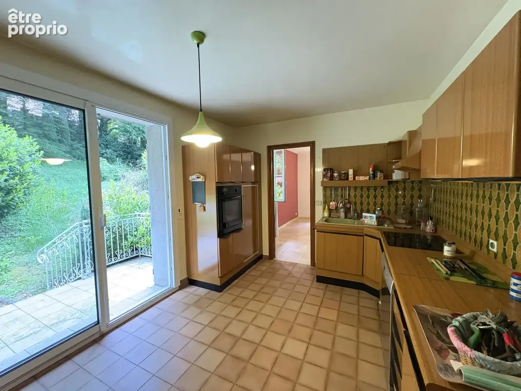 Maison de 223m2 avec 5 chambres - photo 5