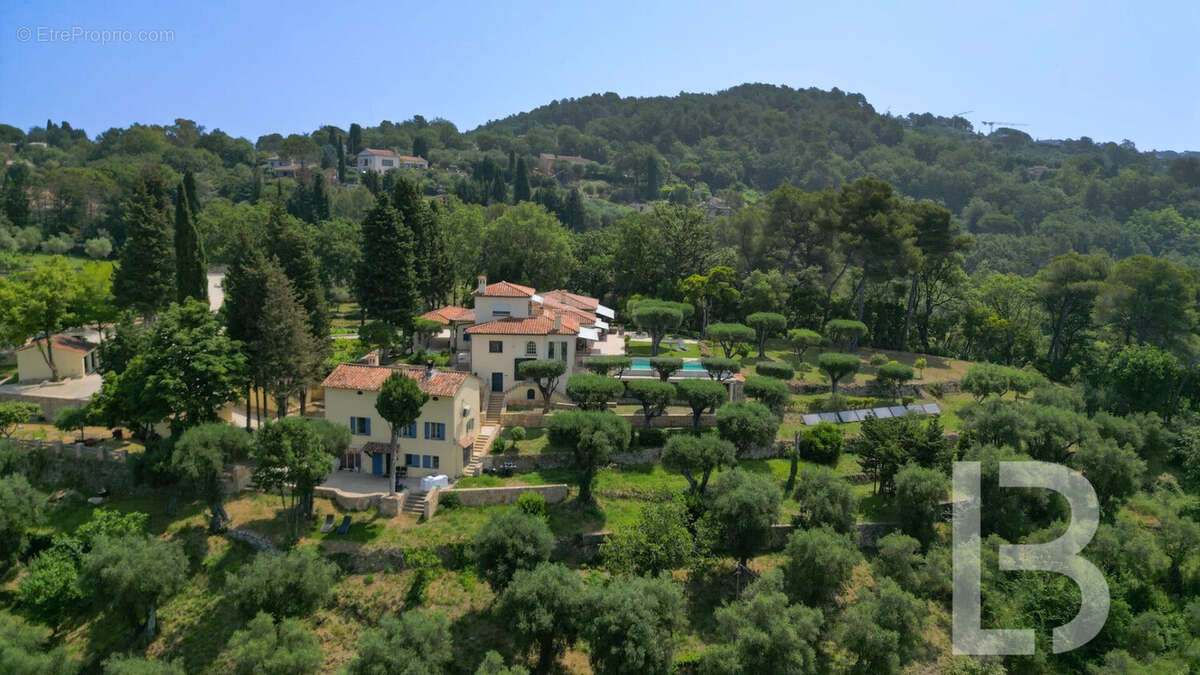 Maison à MOUANS-SARTOUX