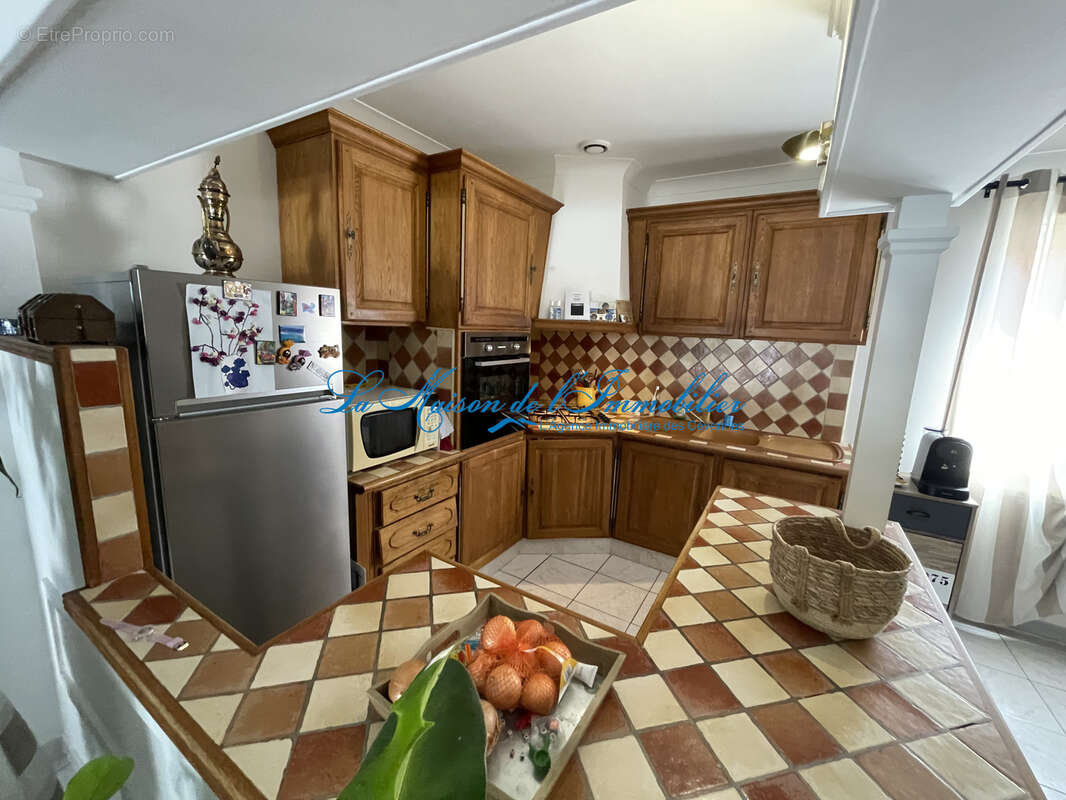 SAINT CHRISTOL LES ALES, en fond d'impasse, charmante villa de tpe F66 de 148 m2 hab avec piscine et garage de - photo 5