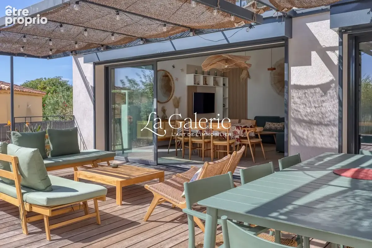 Maison 5 pièces 143 m² à vendre à Saint-Cyr-Sur-Mer (83270) - photo 6