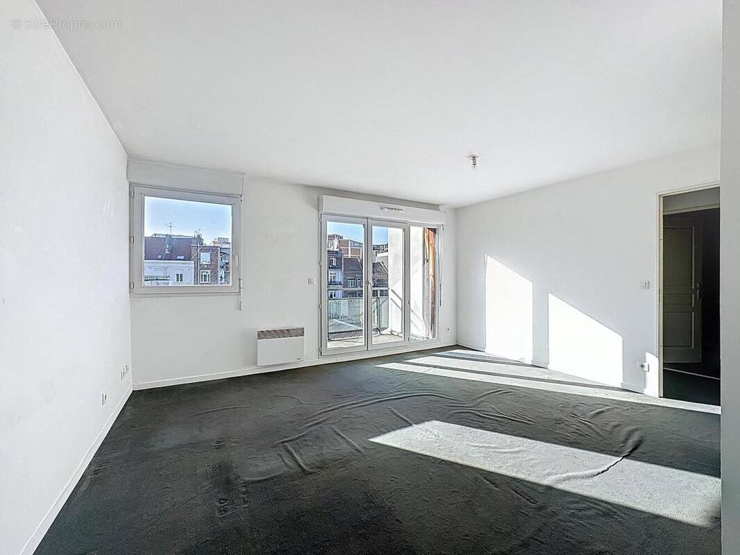   - Appartement à LILLE