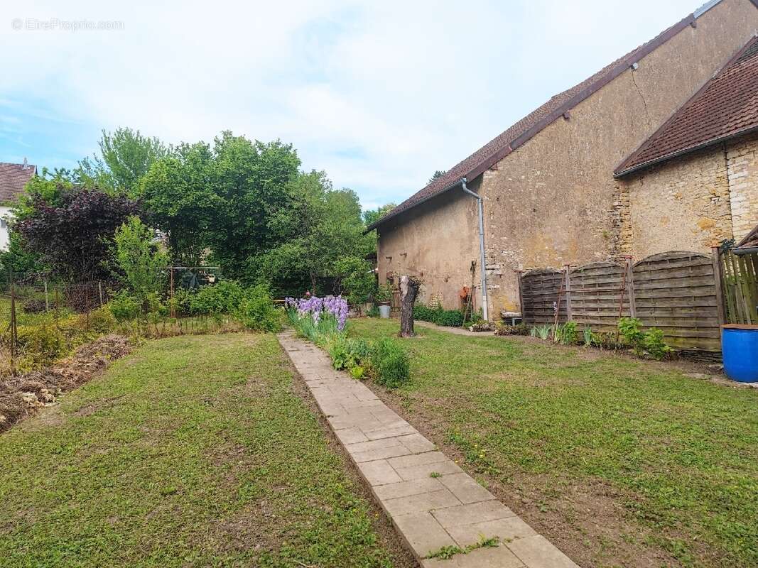 Maison à BETHONCOURT