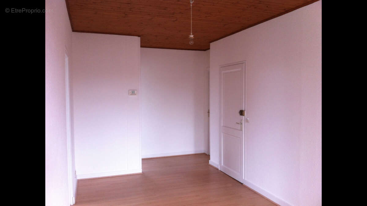 Appartement à BOURG-DE-PEAGE