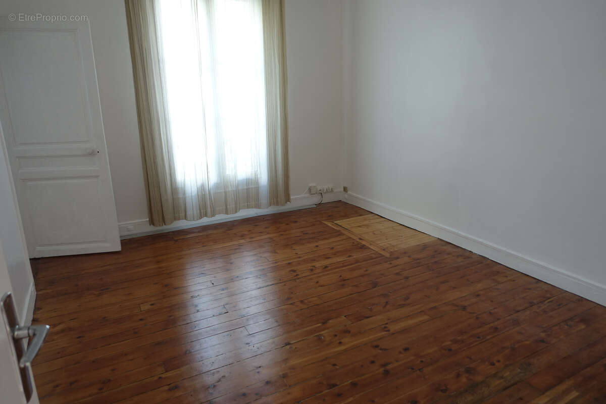 F3 - 1er etage - 75012 paris 45.35 m2 - 'exclusivite' - photo 6