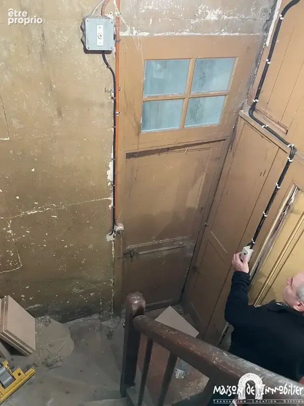 A vendre à COGNAC - Un emplacement d'exception au cœur du centre-ville - Immeuble de 725m2 à réhabiliter - photo 6