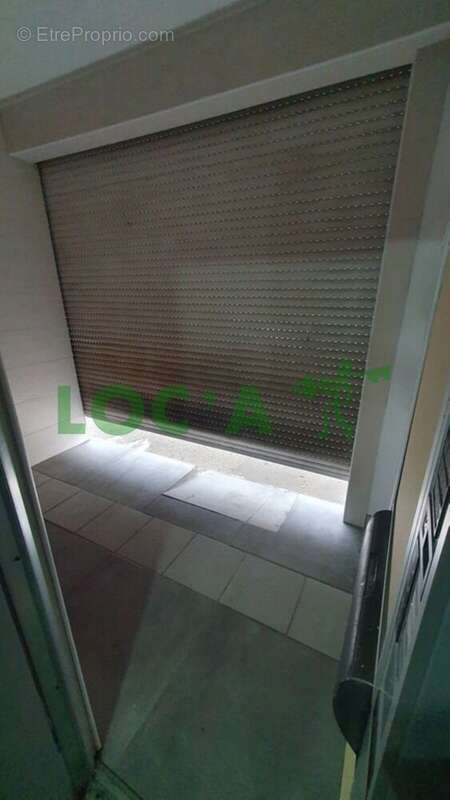 Photo 2 - Commerce à DIJON