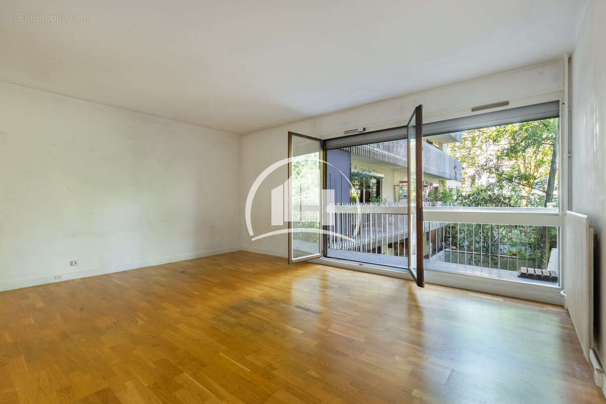Appartement 39 m² à Paris-19e  - photo 2