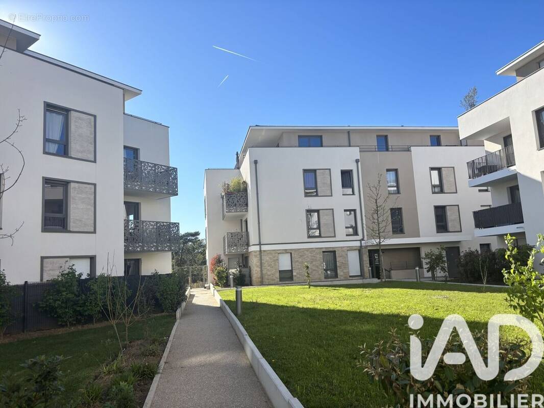 Photo 1 - Appartement à BOUSSY-SAINT-ANTOINE