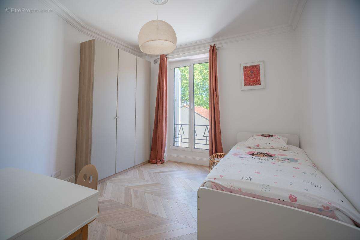 Maison à FONTENAY-SOUS-BOIS