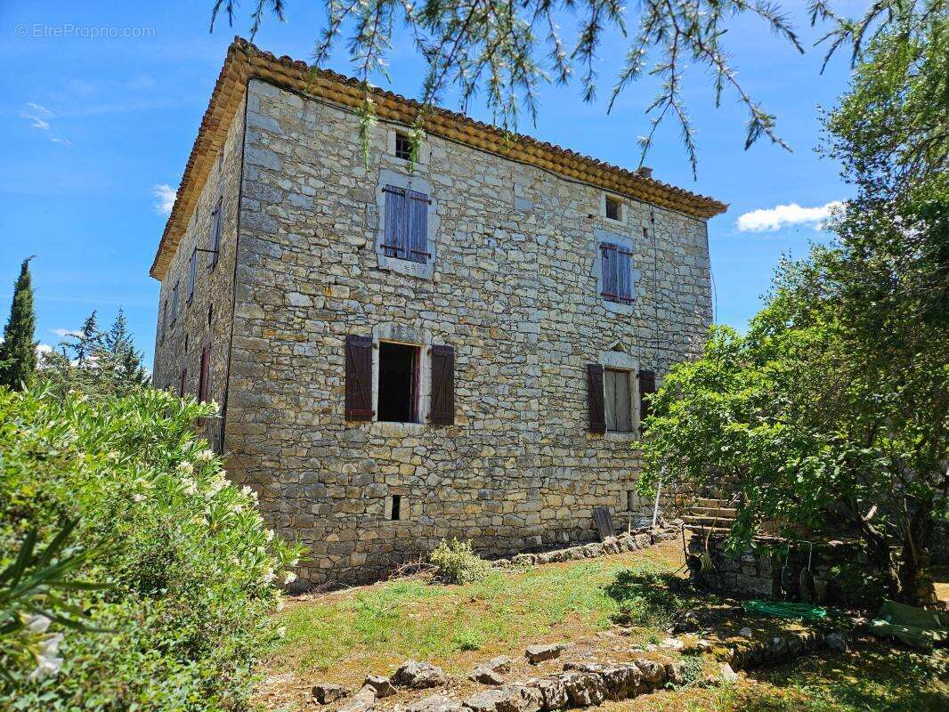 Maison à CHANDOLAS