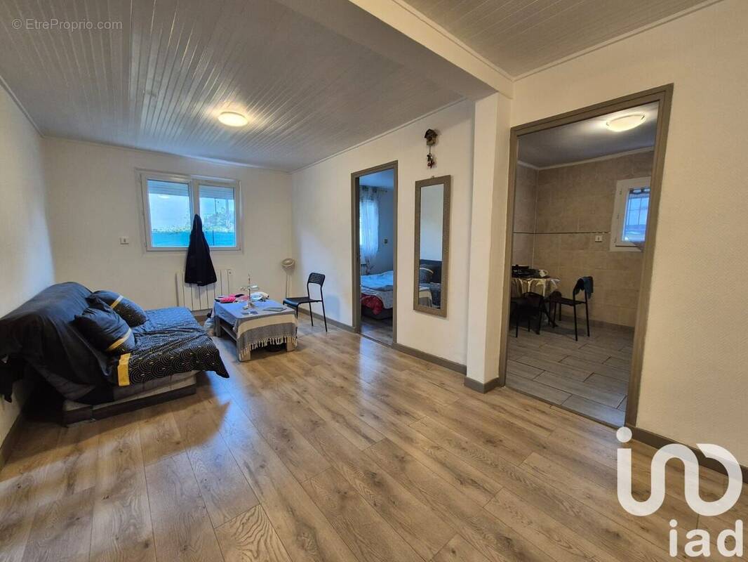 Photo 1 - Maison à LIVRY-GARGAN