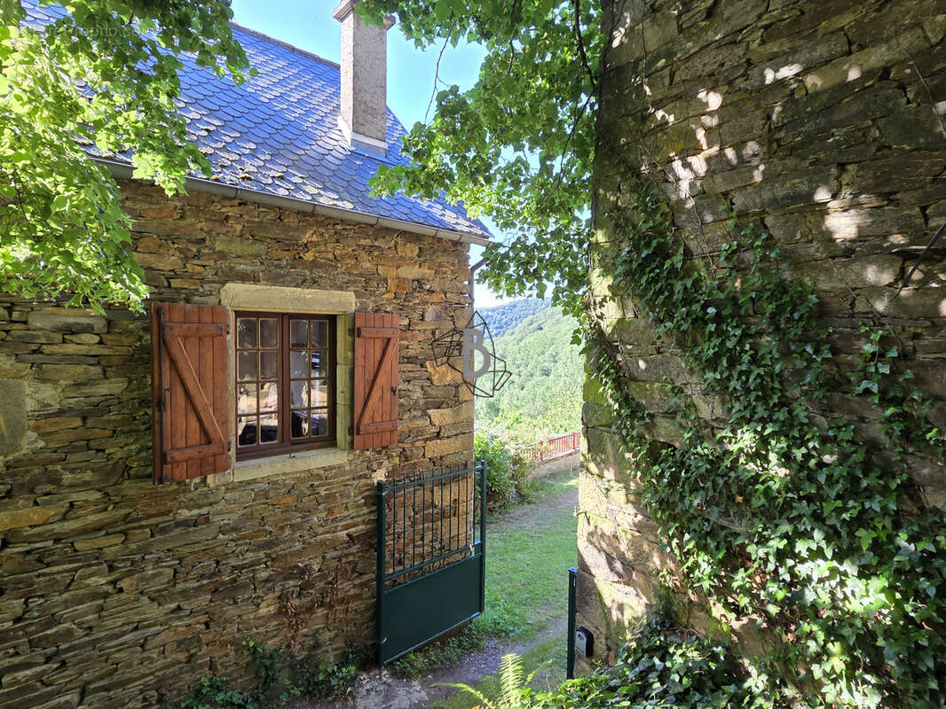 Maison à REQUISTA