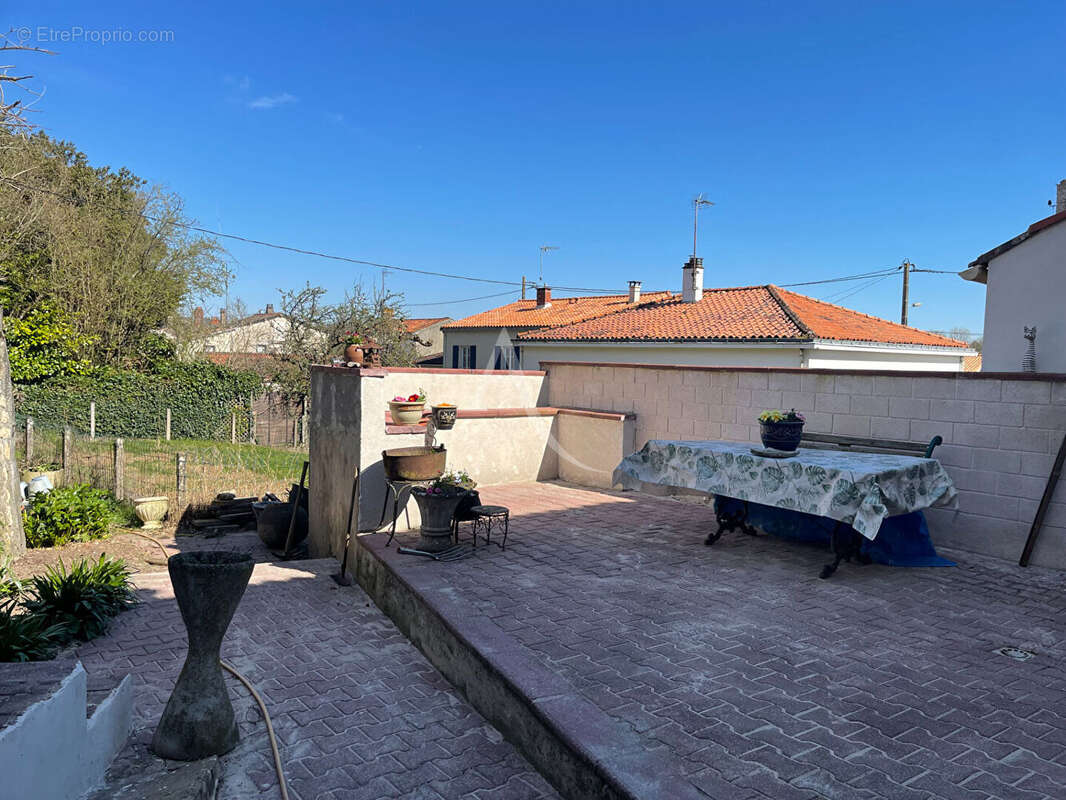 Maison à FONTENAY-LE-COMTE