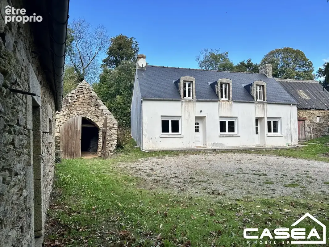 Maison 5 pièces 90 m² à vendre à Ploneour-Lanvern (29720) - photo 2