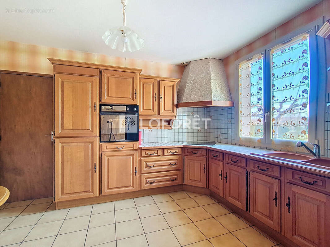 Maison à MONCLAR-DE-QUERCY