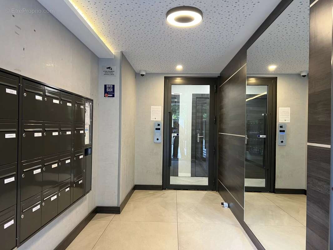 Appartement à LE PERREUX-SUR-MARNE