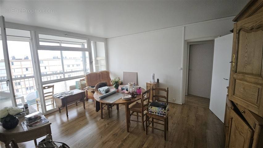 Appartement à SOTTEVILLE-LES-ROUEN