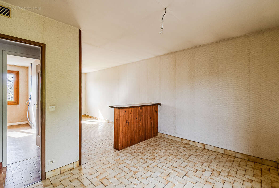 Maison à OINGT