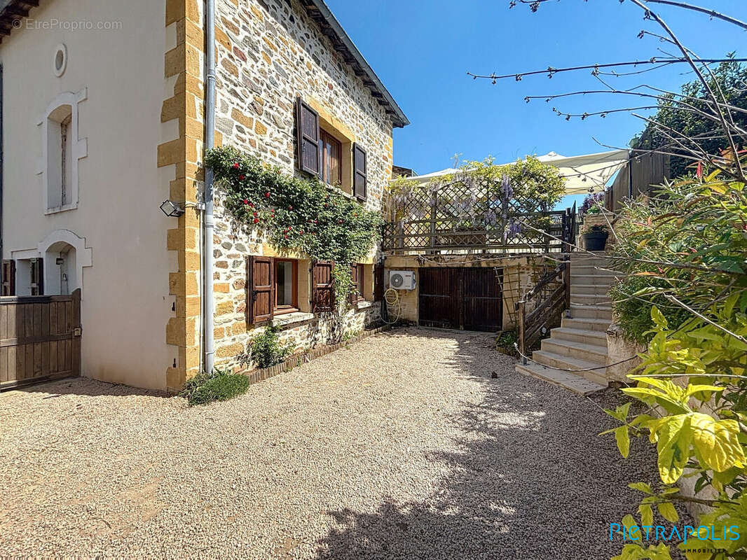 Maison à CHESSY