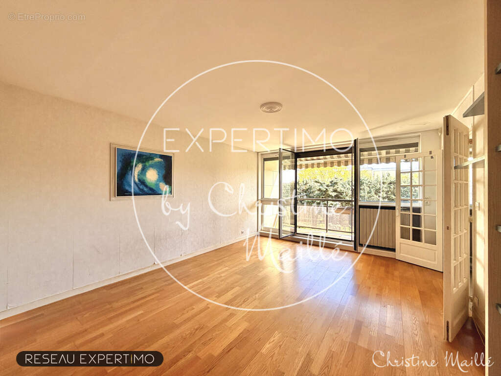 Appartement à VERSAILLES