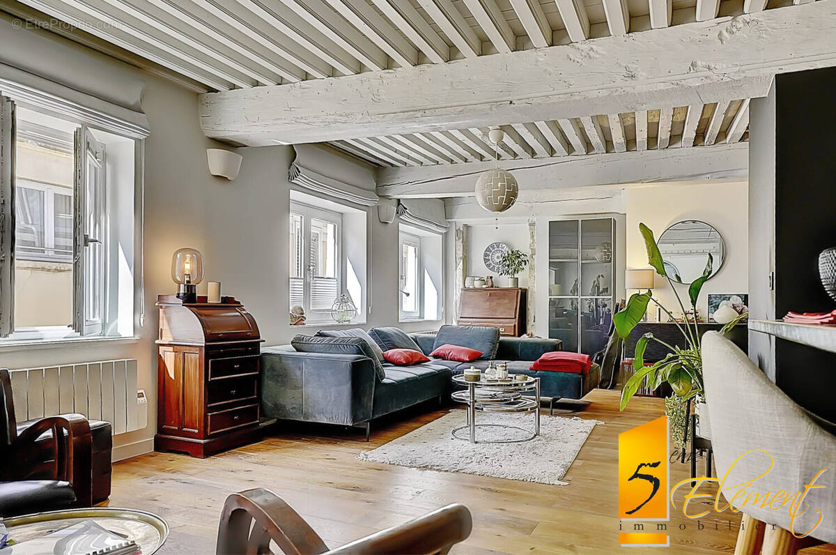 Appartement à LYON-1E