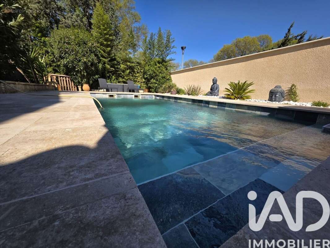 Photo 6 - Maison à SORGUES