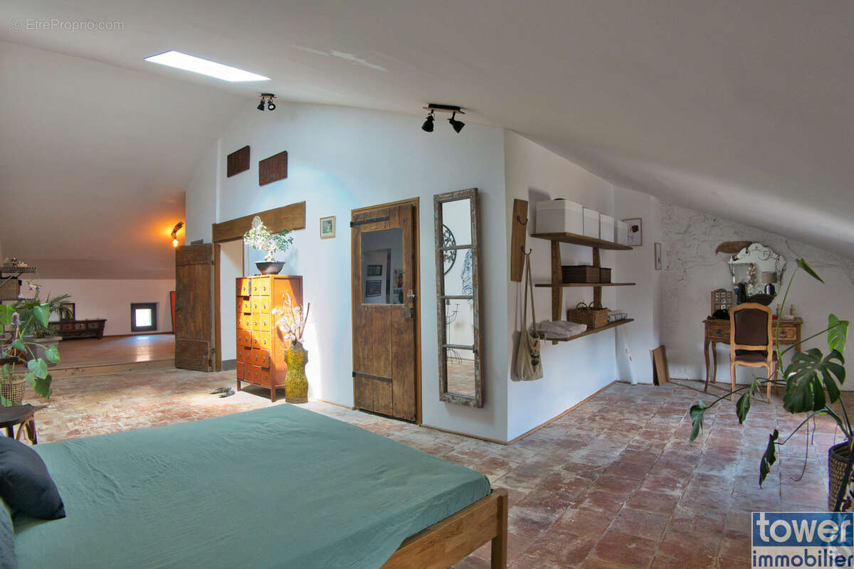 Maison à TOUROUZELLE
